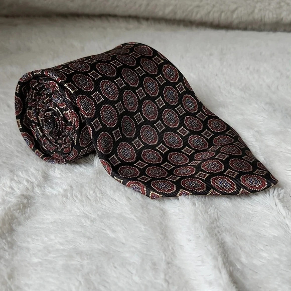 Vintage Guy Laroche Black & Red Silk Tie - Picture 2 of 8